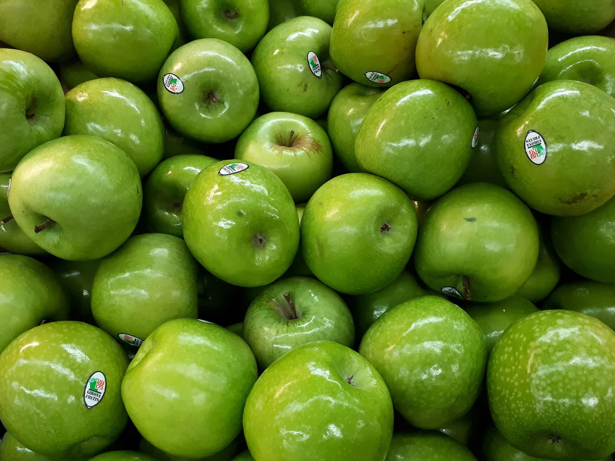 Granny Smith apple photo thumbnail 2